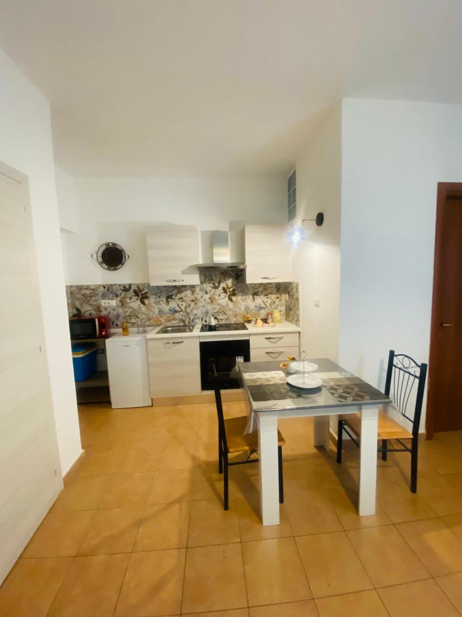 Bed&Breakfast Le petunie Bari Sardo Exterior foto