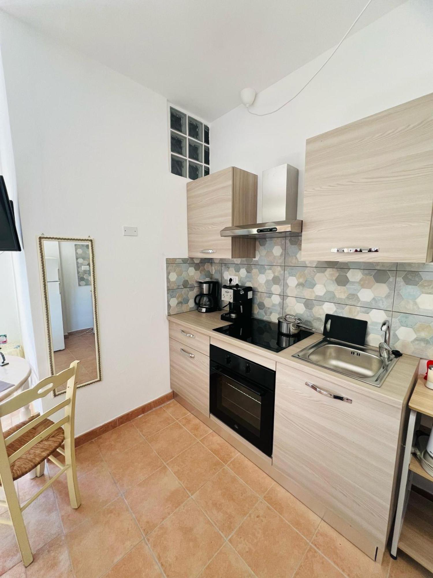 Bed&Breakfast Le petunie Bari Sardo Exterior foto
