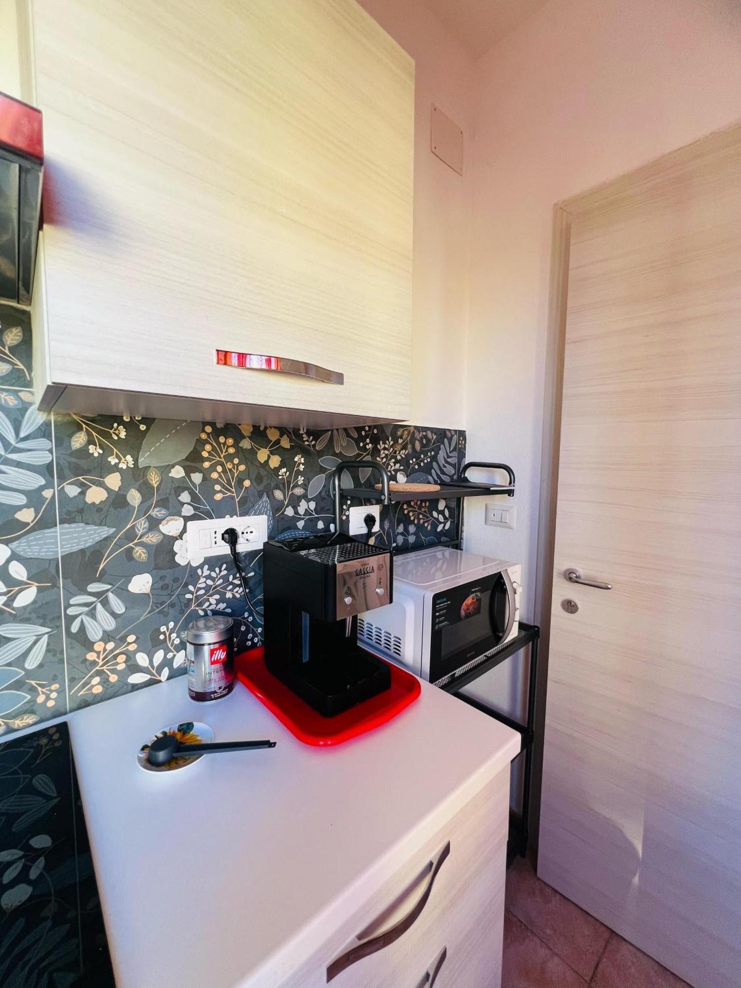 Bed&Breakfast Le petunie Bari Sardo Exterior foto